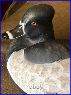 1998 Ducks Unlimited Duck Decoy! Special Edition Medallion Series Nice Detail