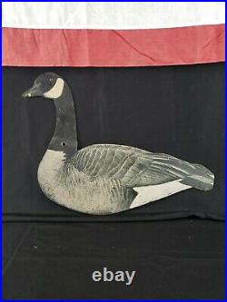 Amazing Vintage Dupe-a-goose Hunting Kit 12 Goose Decoys In Original Crate Duck
