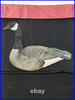 Amazing Vintage Dupe-a-goose Hunting Kit 12 Goose Decoys In Original Crate Duck
