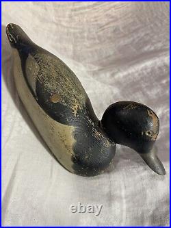 Antique Carved Wooden Duck Decoy Mason with Original Paint