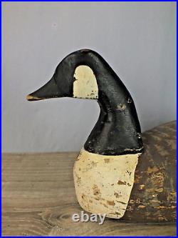 Antique Working Decoy Full Size Canadian Goose w Origional + Old Painted Surface