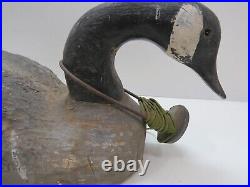 Old Wood Hand Carved Canadian Goose Decoy With Original Lead Weight (b1a711b)
