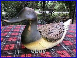 Rare Vintage KEEN KUTTER USA Duck Decoy Carving Beautiful Detail Collectible