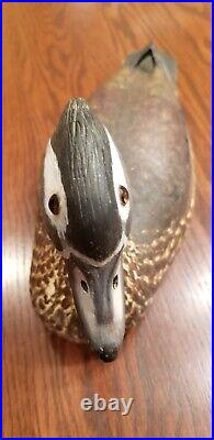 Roy Guge Wood Duck Hen Vintage Carved Duck Decoy Father Of Bob Guge