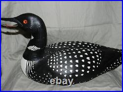 Vintage Hand Carved, Painted & Signed Canada Wood Loon Duck Decoy 16 VT4700