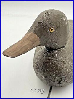 Vintage Solid Wood Duck Decoy Swivel Head Female Mallard Glass Eyes