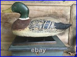 Vintage antique old wooden working Gus Nelow Wisconsin Mallard duck decoy