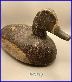 Vintage, possibly Antique carved DECOY DUCK Blue Bill A very cool duck