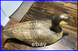 Wood Carved Wood Abercrombie & Fitch Goose Decoy